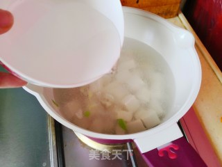 鲜美无比的海鲜汤的做法步骤：7