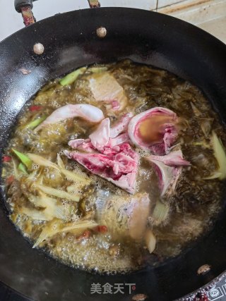 酸菜豆腐鱼的做法步骤：4