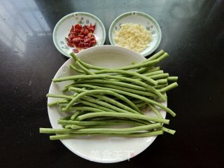 凉拌豆角的做法步骤：1