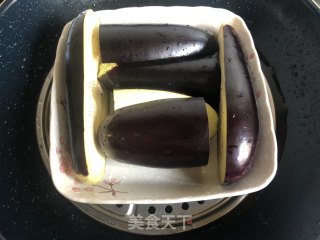 凉拌手撕茄子的做法步骤：2