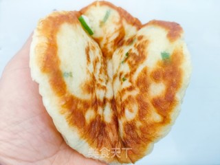 葱香发面饼的做法步骤：2