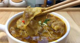 家常酸汤肥牛，酸辣爽口又开胃，吃一次绝对还想下一次。的做法步骤：9