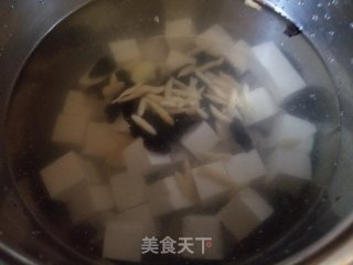 生地麦冬豆腐汤的做法步骤：7