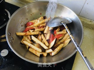 剁辣椒炒茄子的做法步骤：8