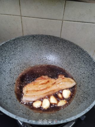 红酒烩五花肉的做法步骤：7