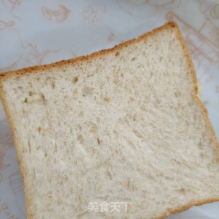 黄瓜煎蛋三明治的做法步骤：10