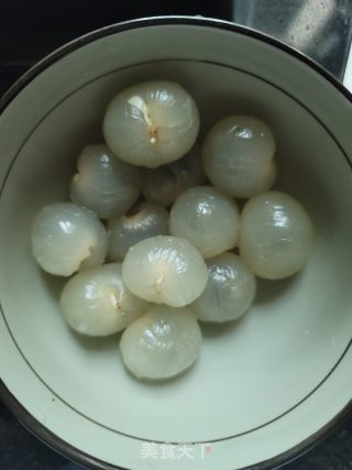 冰镇龙眼茶的做法步骤：2