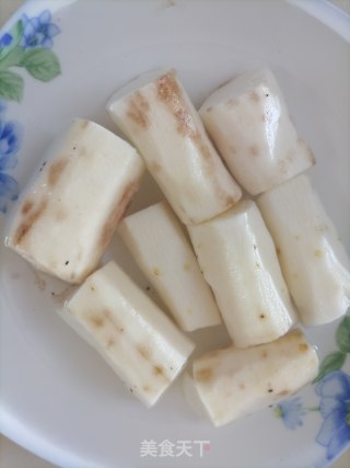 山药胡萝卜玉米骨头汤的做法步骤：5