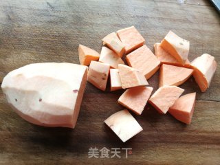 养生红薯饭的做法步骤：1