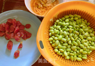 榨菜毛豆的做法步骤：1