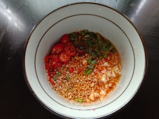 凉拌粉丝的做法步骤：3
