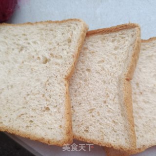 吐司城堡的做法步骤：1