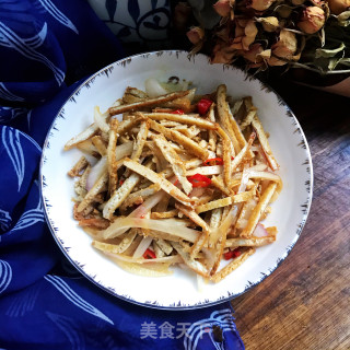 油豆腐丝拌洋葱的做法步骤：10