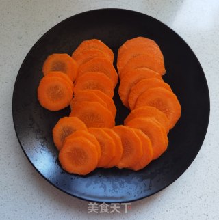 胡萝卜口袋饼的做法步骤：2