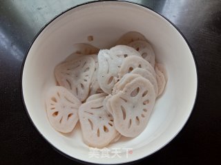 凉拌藕片的做法步骤：4