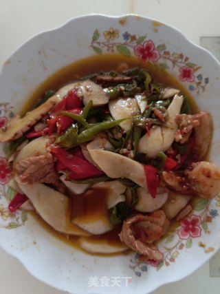 杏鲍菇片炒肉的做法步骤：5