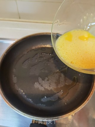 虾仁豆腐煲的做法步骤：1
