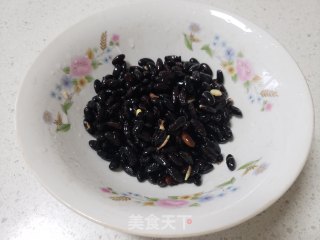 黑豆豆浆的做法步骤：2