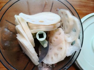 香芋藕饼的做法步骤：4