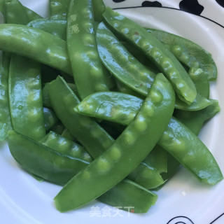 荷兰豆拌木耳的做法步骤：1
