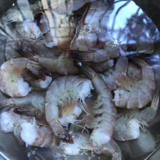 黄金虾肉饼的做法步骤：1