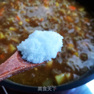 咖喱土豆鸡肉饭的做法步骤：12