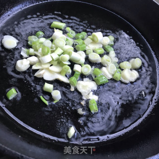 牛肉时蔬炒面皮的做法步骤：11