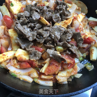 牛肉时蔬炒面皮的做法步骤：13