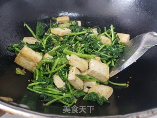 空心菜炒豆腐的做法步骤：5