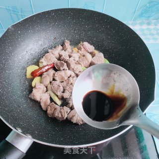 家常炖牛腩的做法步骤：8