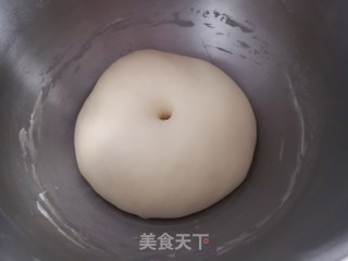 好吃的肉松面包的做法步骤：3