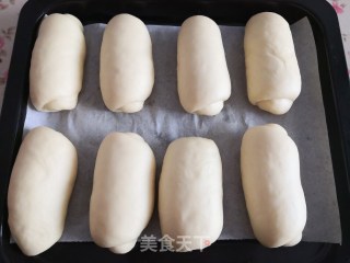 好吃的肉松面包的做法步骤：7