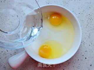 咖喱牛肉鸡蛋羹的做法步骤：3