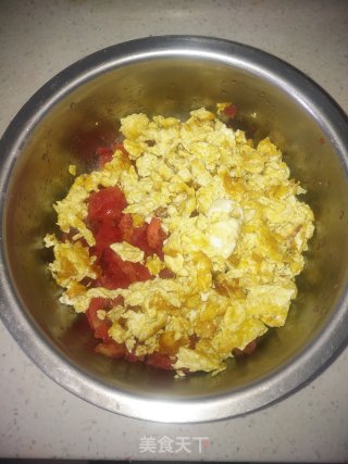 网红番茄鸡蛋水饺的做法步骤：7