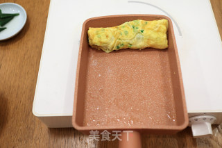快手美味早餐之秋葵厚蛋烧&大虾青菜面的做法步骤：6