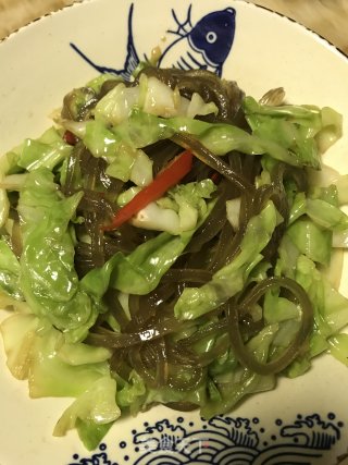 包菜炒红薯粉丝的做法步骤：10