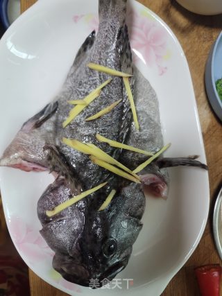 清蒸珍珠斑的做法步骤：1