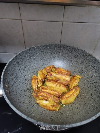 咖喱鸡翅的做法步骤：5