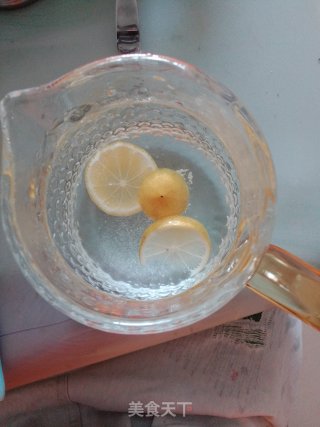 蜂蜜柠檬水的做法步骤：6