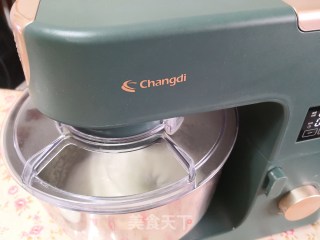戚风蛋糕的做法步骤：4