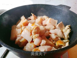 红烧肉炖蛋的做法步骤：5