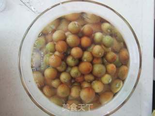 老盐黄皮水的做法步骤：2