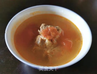 蕃茄玉米土豆扇骨汤的做法步骤：8
