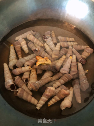 酸筝海螺丝的做法步骤：1