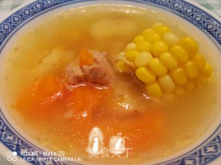 红萝卜玉米排骨汤的做法步骤：6
