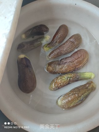 油焖茄子的做法步骤：3