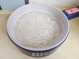 香香的葱油面的做法步骤：3