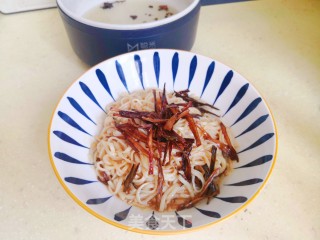 香香的葱油面的做法步骤：10