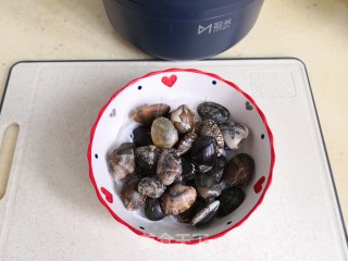 花蛤粉丝的做法步骤：5