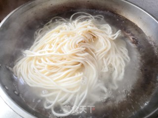 凉拌面的做法步骤：2